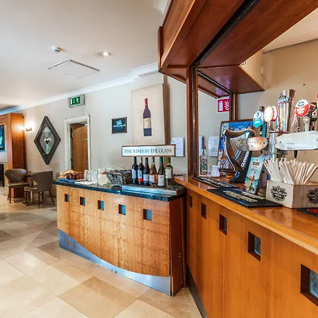 Wilton 3* Μπρέι