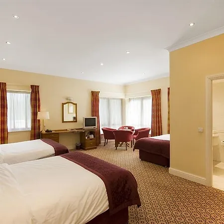 Wilton 3* Bray