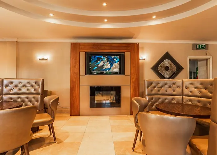 布雷维尔顿酒店- 原华美达布雷酒店 3* 布瑞