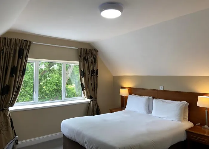 布雷维尔顿酒店- 原华美达布雷酒店