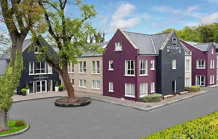 布雷维尔顿酒店- 原华美达布雷酒店