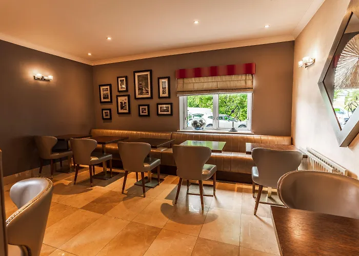 布雷维尔顿酒店- 原华美达布雷酒店 3* 布瑞