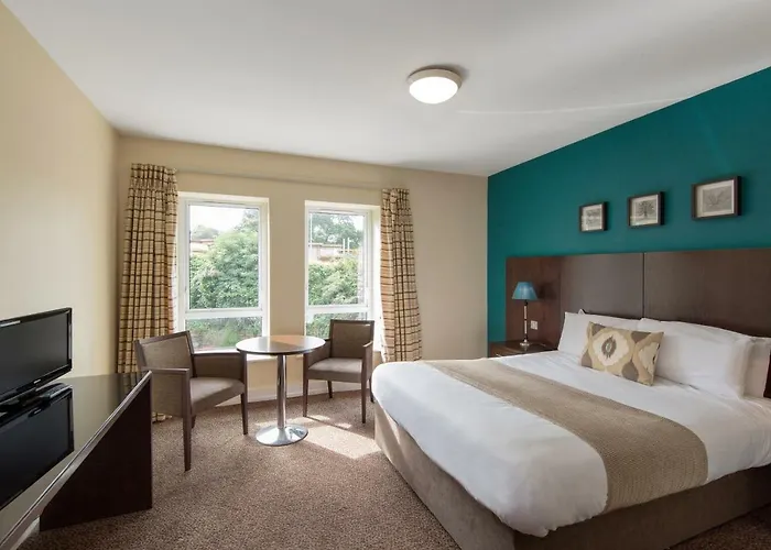 Wilton 3* Bray